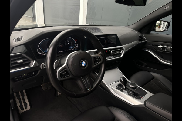 BMW 3-serie 320e M PACK NAVI CR CONTROL PDC CLIMATE SPORTVELGEN
