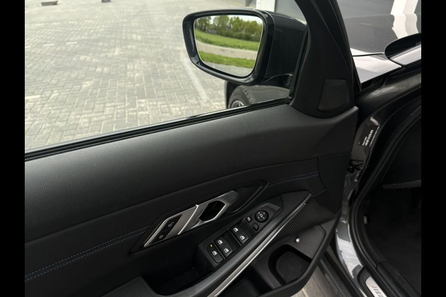 BMW 3-serie 320e M PACK NAVI CR CONTROL PDC CLIMATE SPORTVELGEN