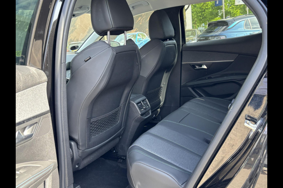 Peugeot 3008 1.6 HYbrid 225 Allure CAMERA | NAVI | RIJKLAAR INCL. 12 MND. BOVAGGARANTIE