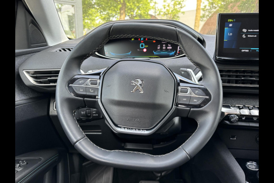 Peugeot 3008 1.6 HYbrid 225 Allure CAMERA | NAVI | RIJKLAAR INCL. 12 MND. BOVAGGARANTIE