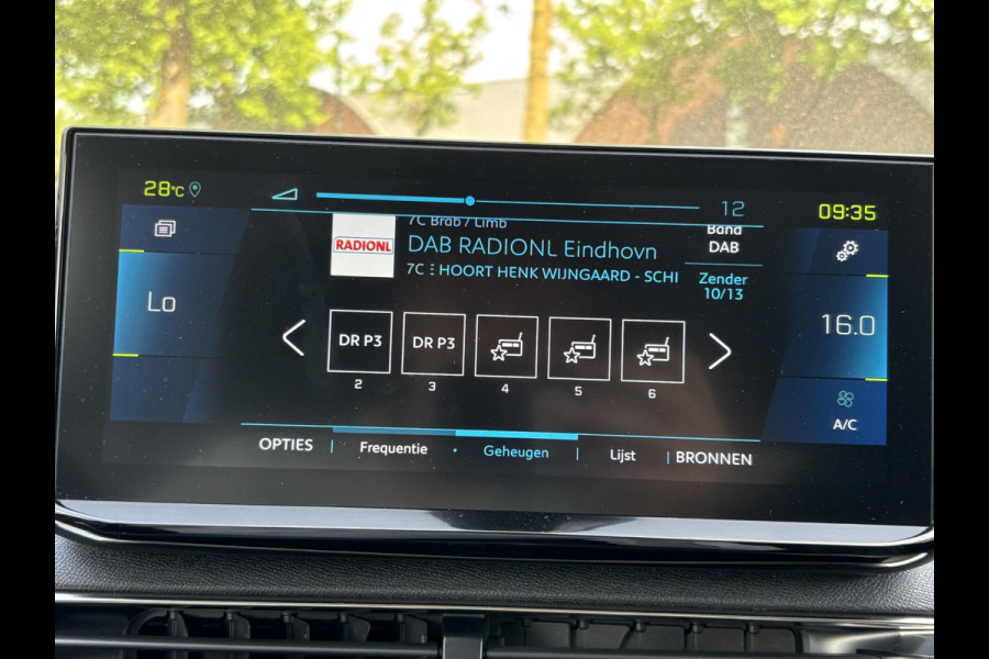 Peugeot 3008 1.6 HYbrid 225 Allure CAMERA | NAVI | RIJKLAAR INCL. 12 MND. BOVAGGARANTIE