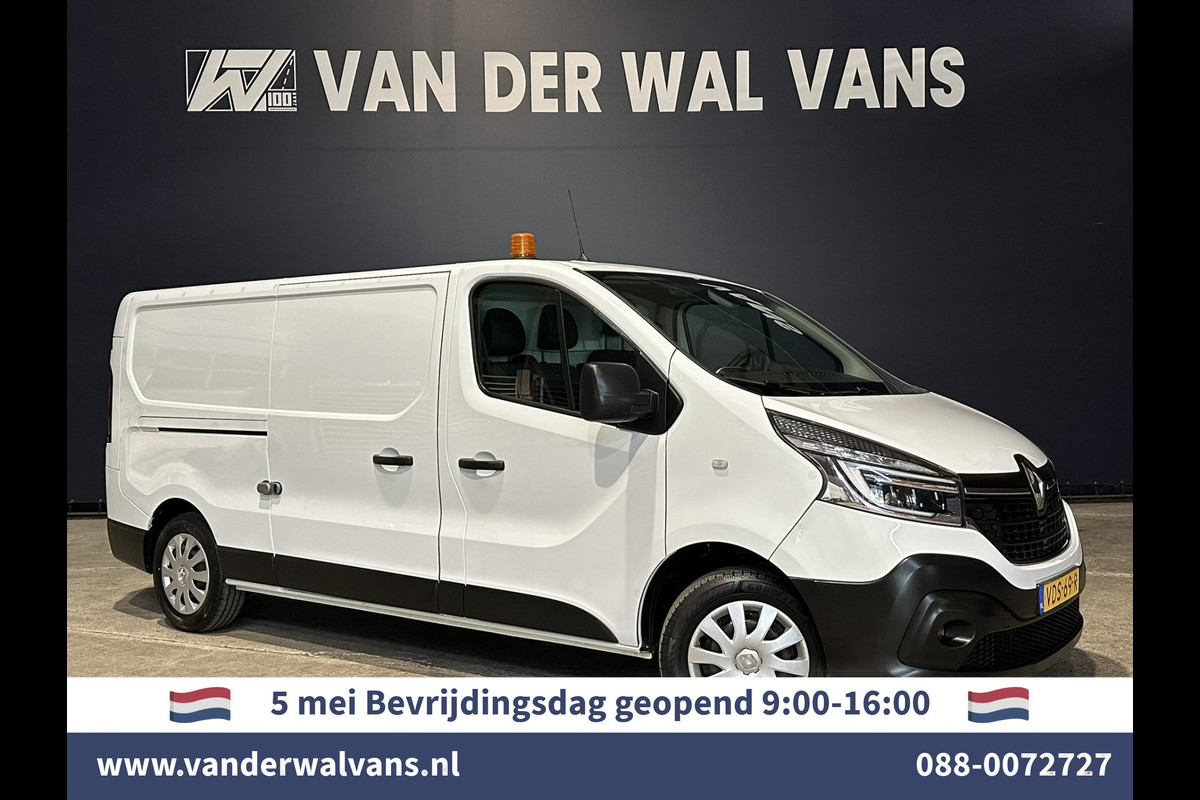 Renault Trafic 2.0 dCi 120pk L2H1 inrichting Euro6 Airco | Navigatie | LED | Camera | Cruisecontrol | Trekhaak Parkeersensoren, Bijrijdersbank Renault Trafic 2.0 dCi 120pk L2H1 inrichting Euro6 Airco | Navigatie | LED | Camera | Cruisecontrol | Trekhaak Parkeersensoren, Bijrijdersbank