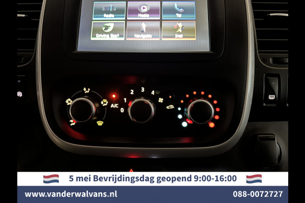 Renault Trafic 2.0 dCi 120pk L2H1 inrichting Euro6 Airco | Navigatie | LED | Camera | Cruisecontrol | Trekhaak Parkeersensoren, Bijrijdersbank