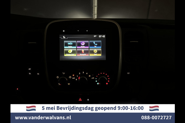 Renault Trafic 2.0 dCi 120pk L2H1 inrichting Euro6 Airco | Navigatie | LED | Camera | Cruisecontrol | Trekhaak Parkeersensoren, Bijrijdersbank