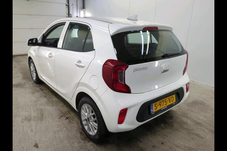 Kia Picanto 1.0 DPi DynamicLine Navigatie Apple Carplay/Android Auto Camera Cruise Control Lichtmetalen velgen Airco