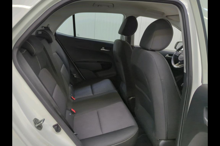 Kia Picanto 1.0 DPi DynamicLine Navigatie Apple Carplay/Android Auto Camera Cruise Control Lichtmetalen velgen Airco
