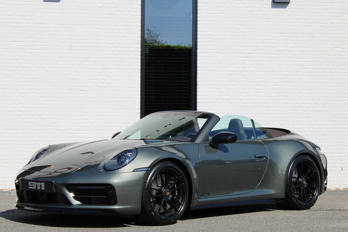 Porsche 911 Cabrio 3.0 Carrera / 4 GTS / SportDesign / Bose / Lift / Volleder / Vol Opties / NIEUWSTAAT Porsche 911 Cabrio 3.0 Carrera / 4 GTS / SportDesign / Bose / Lift / Volleder / Vol Opties / NIEUWSTAAT