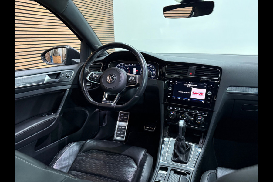 Volkswagen Golf 1.5 TSI Highline Business R LEDER / PANO / LED / CAMERA/ NAVI/ 18INCH / CLIMATE / STOELVERWARMING / BOMVOLLE GOLF!