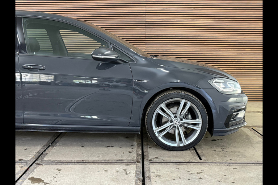 Volkswagen Golf 1.5 TSI Highline Business R LEDER / PANO / LED / CAMERA/ NAVI/ 18INCH / CLIMATE / STOELVERWARMING / BOMVOLLE GOLF!