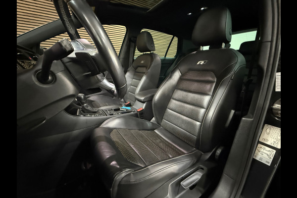 Volkswagen Golf 1.5 TSI Highline Business R LEDER / PANO / LED / CAMERA/ NAVI/ 18INCH / CLIMATE / STOELVERWARMING / BOMVOLLE GOLF!