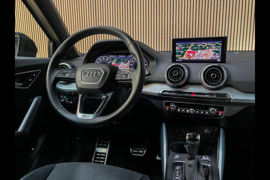 Audi Q2 35 TFSI S Line Edition 150PK - Pano - Matrix - B&O