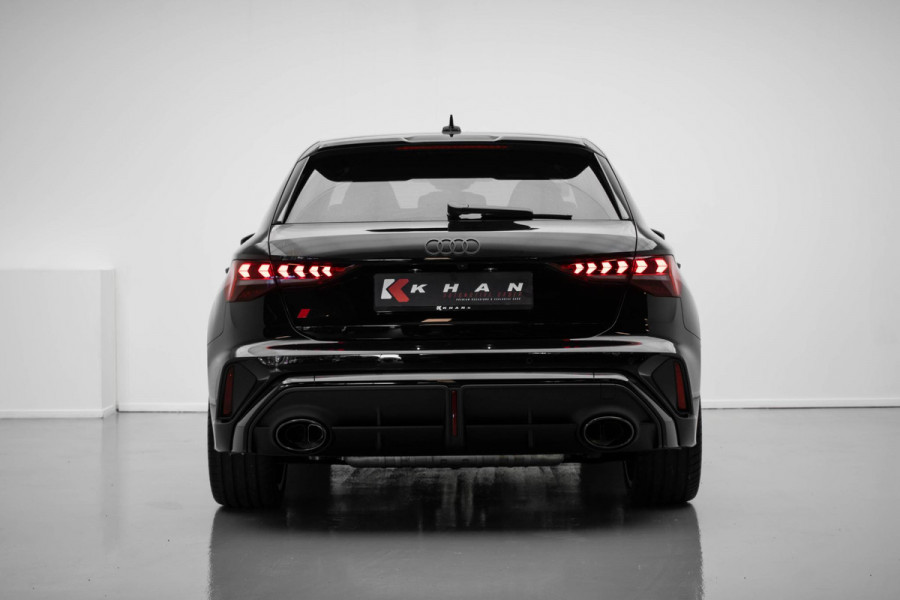 Audi RS3 Sportback 2.5 TFSI quattro |Pano|Kuipstoel|Sonos|HUD|