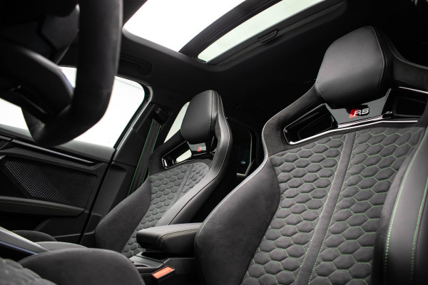 Audi RS3 Sportback 2.5 TFSI quattro |Pano|Kuipstoel|Sonos|HUD|