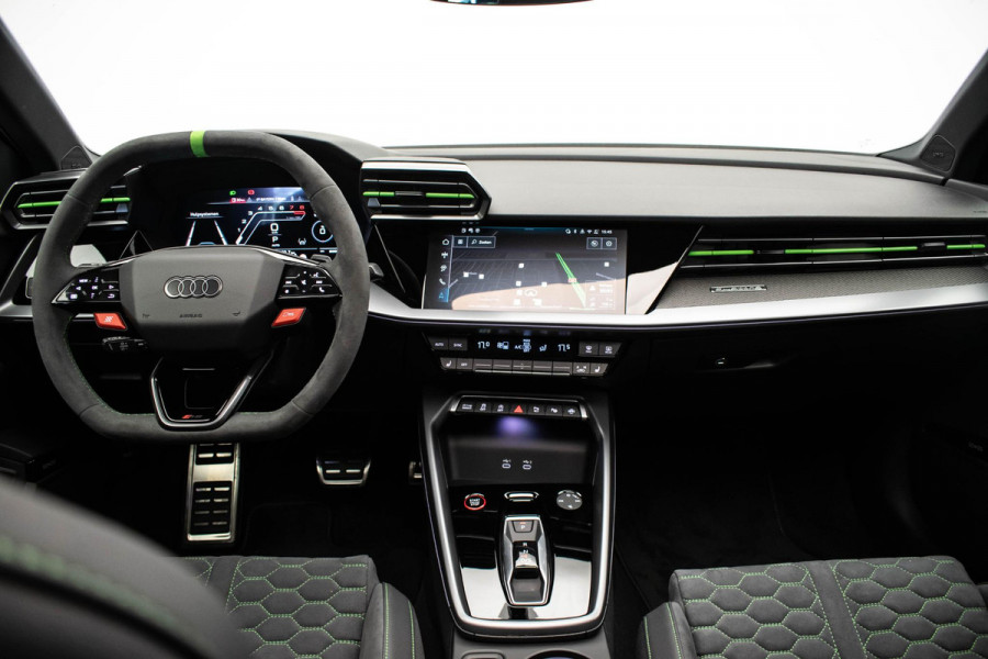 Audi RS3 Sportback 2.5 TFSI quattro |Pano|Kuipstoel|Sonos|HUD|