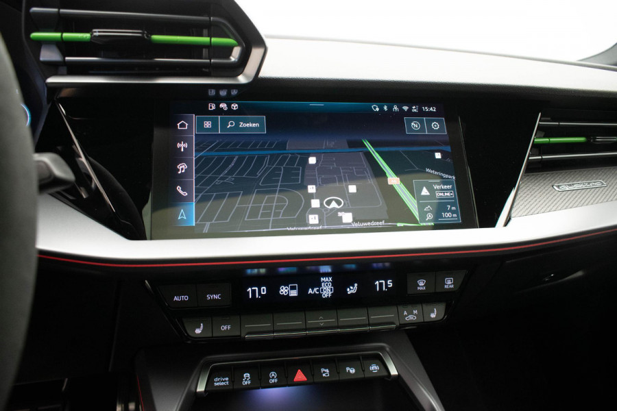 Audi RS3 Sportback 2.5 TFSI quattro |Pano|Kuipstoel|Sonos|HUD|