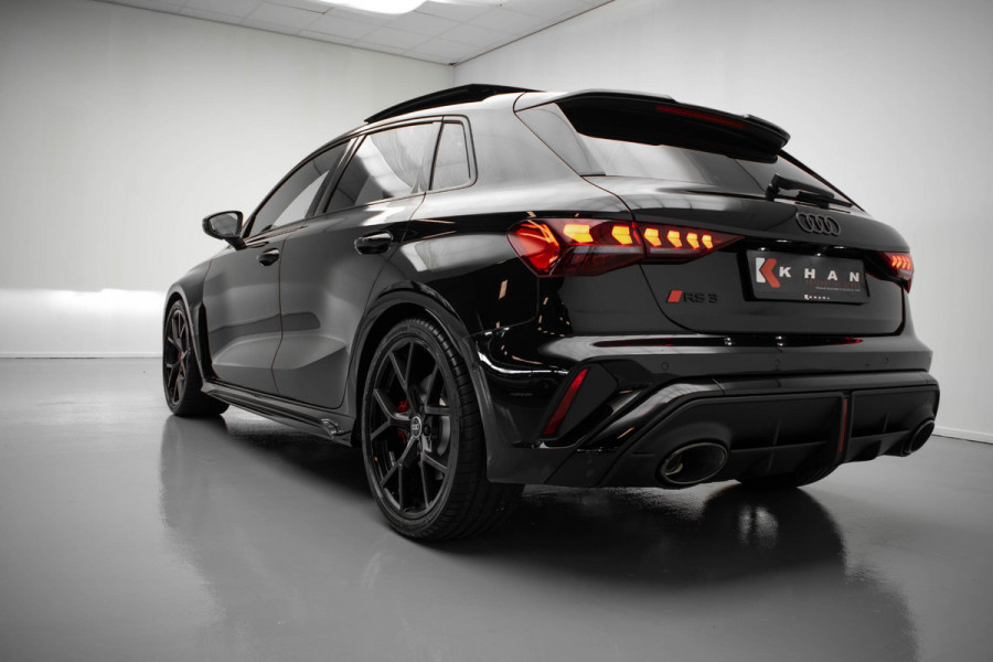 Audi RS3 Sportback 2.5 TFSI quattro |Pano|Kuipstoel|Sonos|HUD|