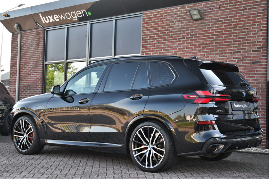 BMW X5 xDrive50e M-Sport Pro Pano B&W Trekh Alc-hemel 360 ACC Comf-zetel Soft-cl BTW-AUTO!