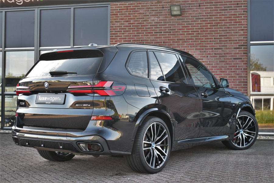 BMW X5 xDrive50e M-Sport Pro Pano B&W Trekh Alc-hemel 360 ACC Comf-zetel Soft-cl BTW-AUTO!