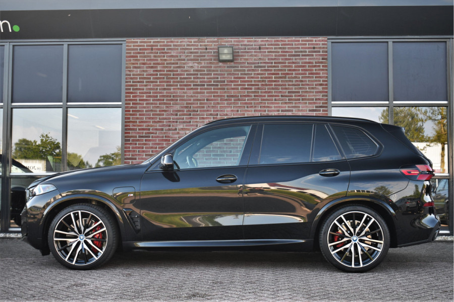 BMW X5 xDrive50e M-Sport Pro Pano B&W Trekh Alc-hemel 360 ACC Comf-zetel Soft-cl BTW-AUTO!