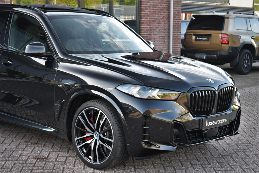 BMW X5 xDrive50e M-Sport Pro Pano B&W Trekh Alc-hemel 360 ACC Comf-zetel Soft-cl BTW-AUTO!