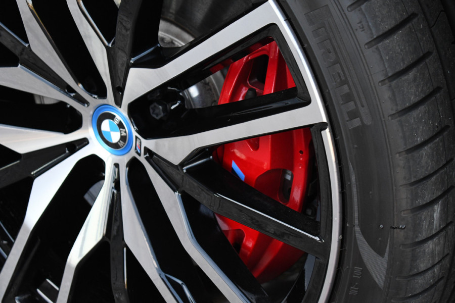 BMW X5 xDrive50e M-Sport Pro Pano B&W Trekh Alc-hemel 360 ACC Comf-zetel Soft-cl BTW-AUTO!