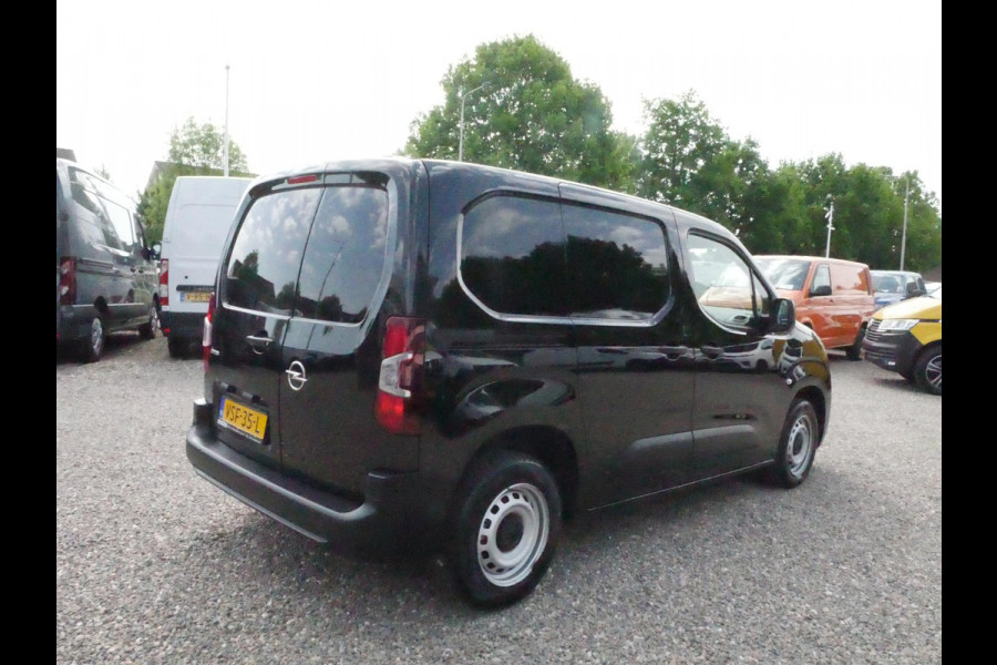 Opel Combo 1.5D 100PK, L1H1, Airco