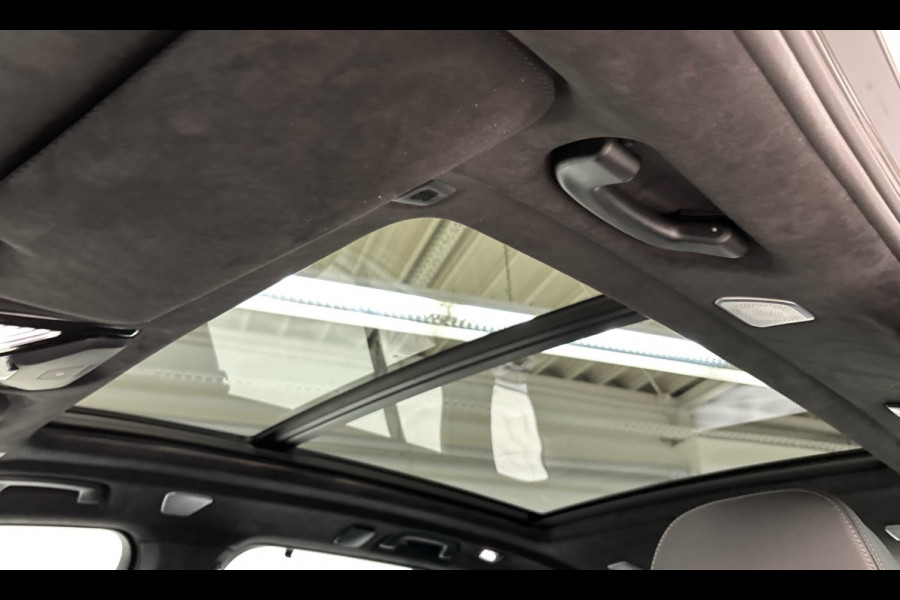 BMW X5 xDrive50e M-Sport Pro Pano B&W Trekh Alc-hemel 360 ACC Comf-zetel Soft-cl BTW-AUTO!