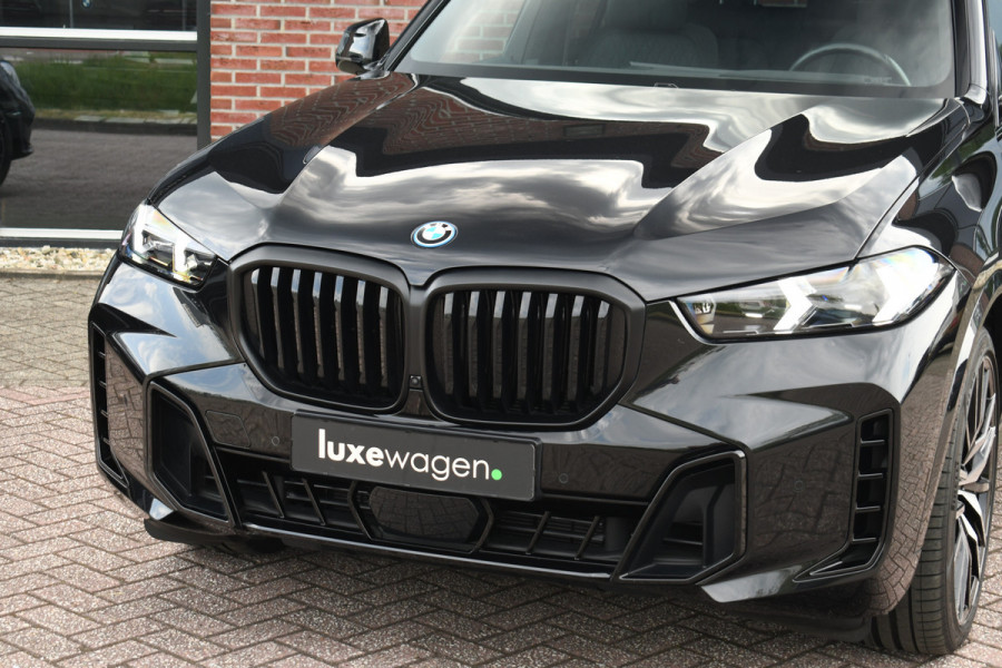 BMW X5 xDrive50e M-Sport Pro Pano B&W Trekh Alc-hemel 360 ACC Comf-zetel Soft-cl BTW-AUTO!