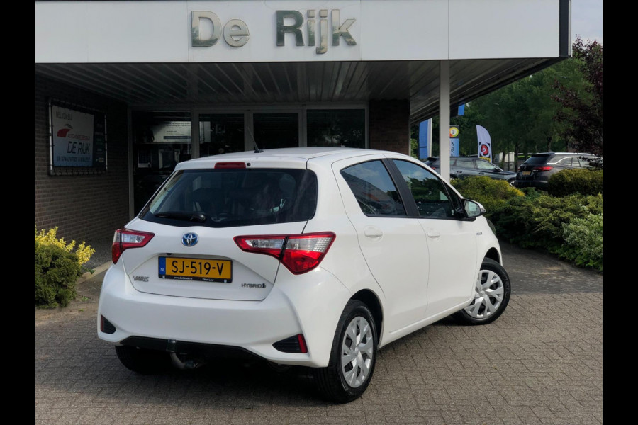 Toyota Yaris 1.5 Hybrid Aspiration | Camera, Cruise, Trekhaak, Climate, Regensens. El. Ramen/Spiegels | Dealeronderhouden | NAP |