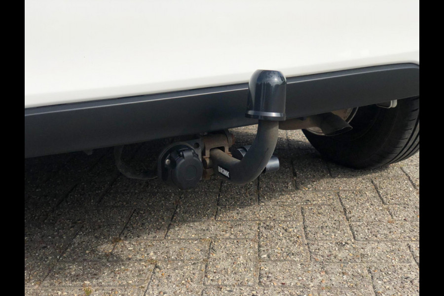 Toyota Yaris 1.5 Hybrid Aspiration | Camera, Cruise, Trekhaak, Climate, Regensens. El. Ramen/Spiegels | Dealeronderhouden | NAP |