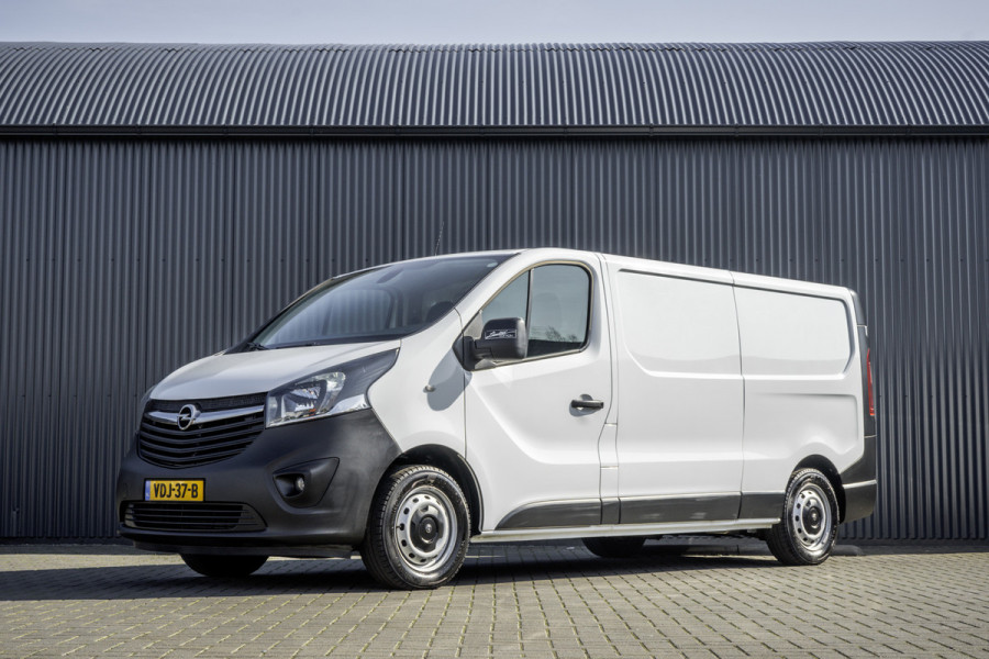 Opel Vivaro 1.6 CDTI L2H1 125PK | 3-Zits | Inrichting | Omvormer | Camera | Navigatie | Cruise | Airco | PDC | Euro 6
