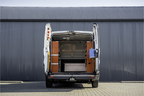 Opel Vivaro 1.6 CDTI L2H1 125PK | 3-Zits | Inrichting | Omvormer | Camera | Navigatie | Cruise | Airco | PDC | Euro 6