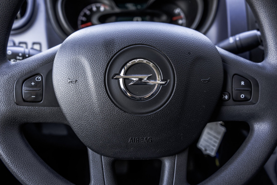 Opel Vivaro 1.6 CDTI L2H1 125PK | 3-Zits | Inrichting | Omvormer | Camera | Navigatie | Cruise | Airco | PDC | Euro 6
