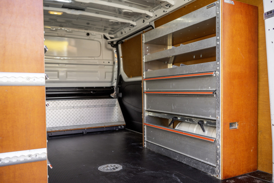 Opel Vivaro 1.6 CDTI L2H1 125PK | 3-Zits | Inrichting | Omvormer | Camera | Navigatie | Cruise | Airco | PDC | Euro 6