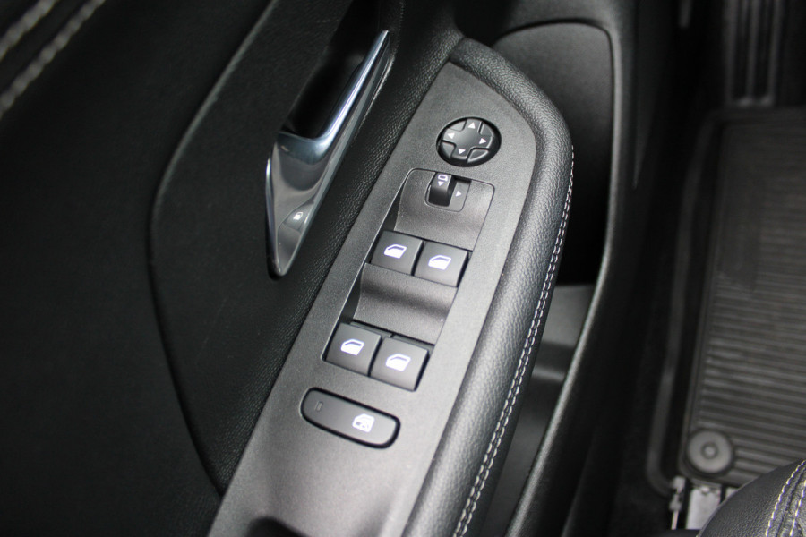 Opel Mokka 1.2 Turbo Ultimate | Led | Camera | BLIS | Adaptieve Cruise | Keyless | Winterpack
