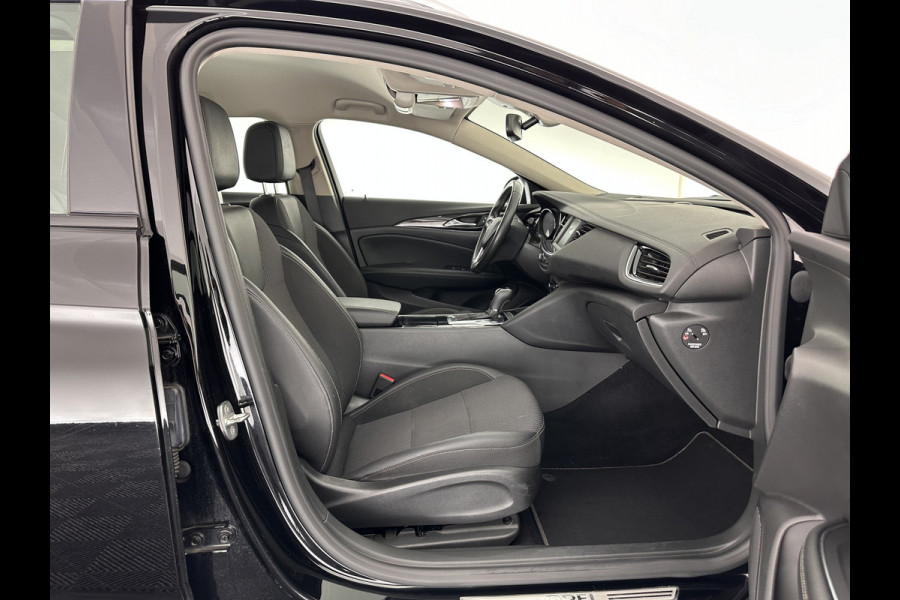 Opel Insignia Sports Tourer 1.5 Turbo Business Executive Aut. *NAVI-FULLMAP | 1/2LEATHER | KEYLESS | DAB+ | COMFORT-SEATS | 18''ALU | ECC | PDC | CRUISE*