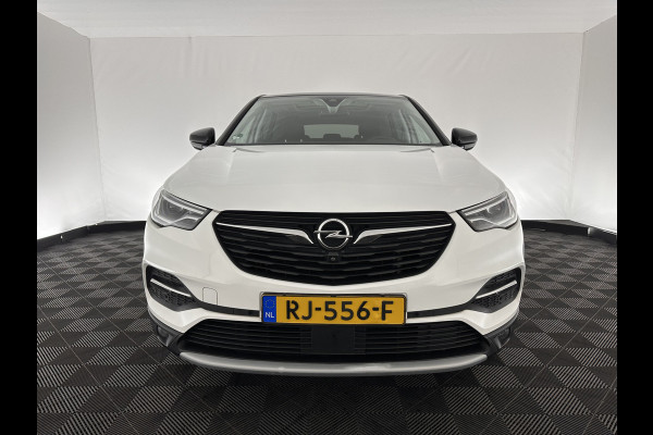 Opel Grandland X 1.2 Turbo Innovation+-Pack *PANO | SIENA-FULL-LEATHER | FULL-LED | DENON-AUDIO | DAB | CAMERA | KEYLESS | ERGONOMIC-COMFORT-SEATS | HEATED-SEATS | LANE-ASSIST | ECC | AMBIENT-LIGHT | PDC | CRUISE | 18''ALU *
