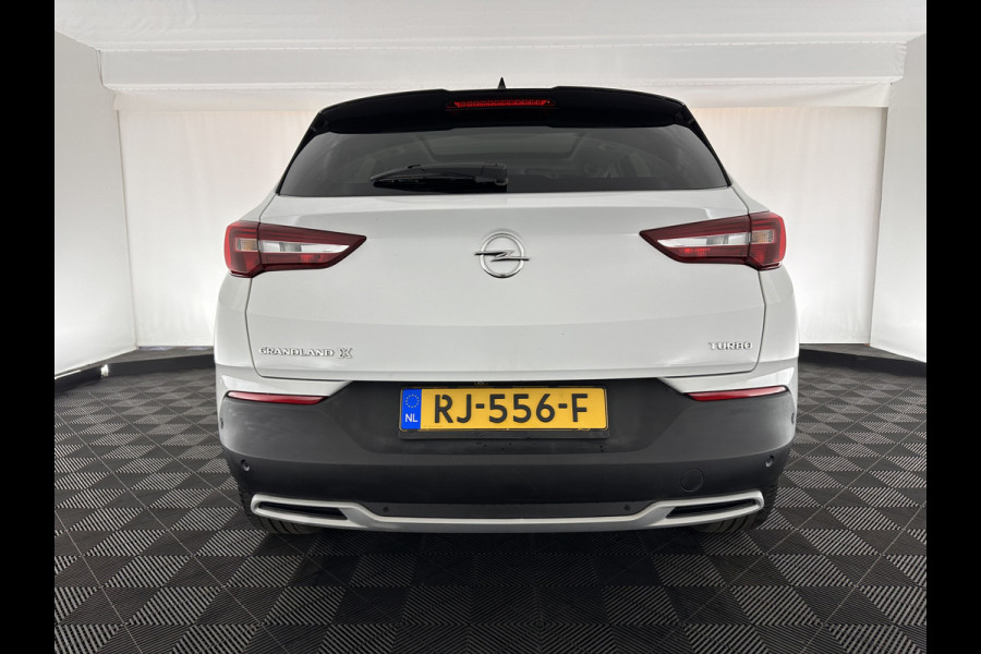 Opel Grandland X 1.2 Turbo Innovation+-Pack *PANO | SIENA-FULL-LEATHER | FULL-LED | DENON-AUDIO | DAB | CAMERA | KEYLESS | ERGONOMIC-COMFORT-SEATS | HEATED-SEATS | LANE-ASSIST | ECC | AMBIENT-LIGHT | PDC | CRUISE | 18''ALU *