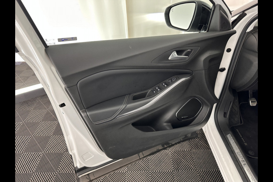 Opel Grandland X 1.2 Turbo Innovation+-Pack *PANO | SIENA-FULL-LEATHER | FULL-LED | DENON-AUDIO | DAB | CAMERA | KEYLESS | ERGONOMIC-COMFORT-SEATS | HEATED-SEATS | LANE-ASSIST | ECC | AMBIENT-LIGHT | PDC | CRUISE | 18''ALU *