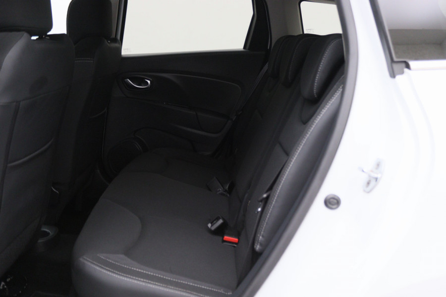 Renault Clio Estate 0.9 TCe Limited Airco, Cruise, Apple Carply, Bluetooth, Navigatie, DAB, KeyLess, PDC, 16''