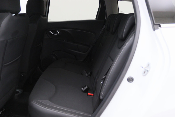 Renault Clio Estate 0.9 TCe Limited Airco, Cruise, Apple Carply, Bluetooth, Navigatie, DAB, KeyLess, PDC, 16''