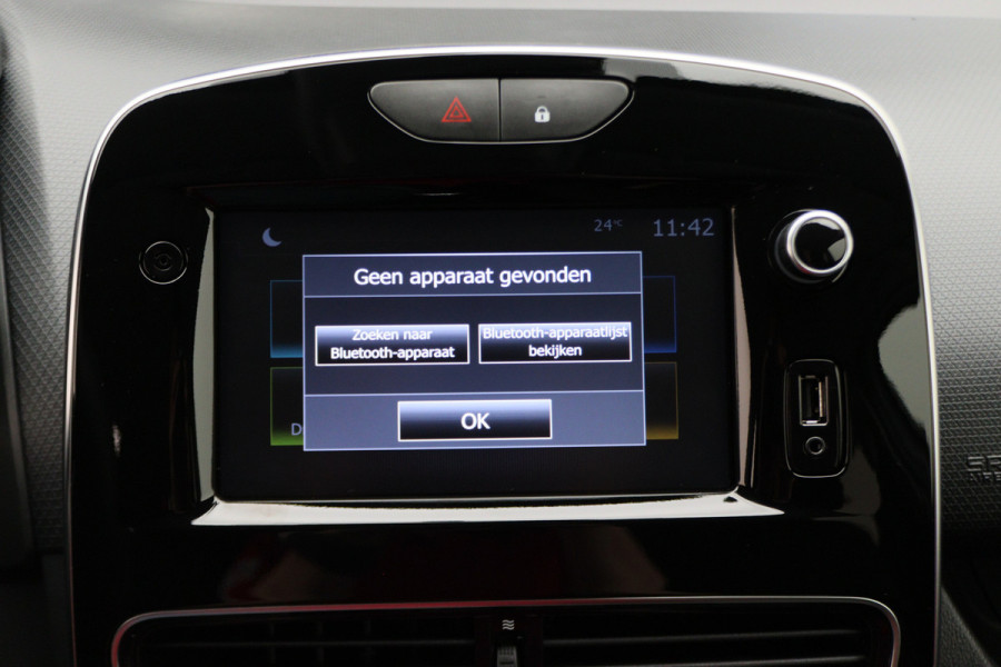 Renault Clio Estate 0.9 TCe Limited Airco, Cruise, Apple Carply, Bluetooth, Navigatie, DAB, KeyLess, PDC, 16''