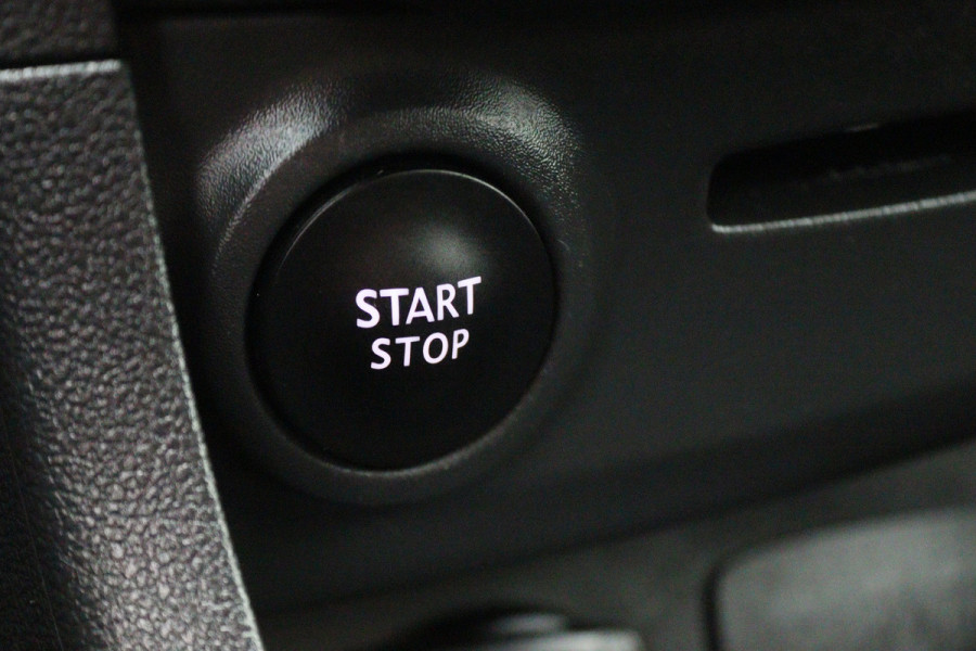 Renault Clio Estate 0.9 TCe Limited Airco, Cruise, Apple Carply, Bluetooth, Navigatie, DAB, KeyLess, PDC, 16''