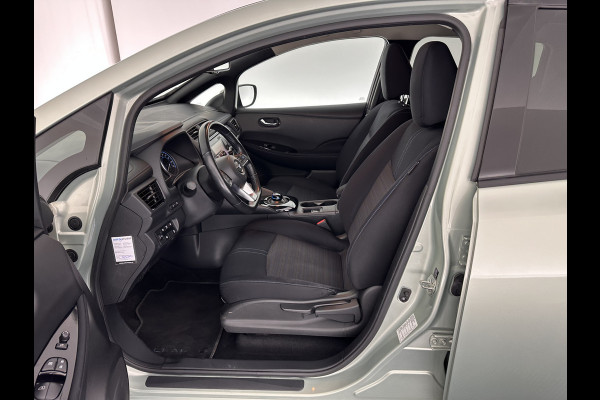 Nissan Leaf 2.ZERO EDITION 40 kWh Aut. *ADAPTIVE-CRUISE | DIGI-COCKPIT | TOP-VIEW | BLINDSPOT | KEYLESS | DAB+ | LANE-ASSIST | HEATED-SEATS | ECC | PDC | COMFORT-SEATS | 17"ALU*