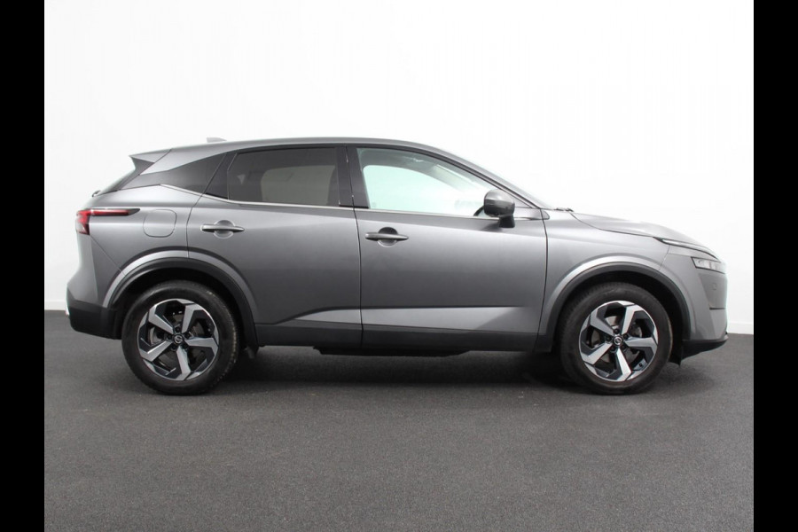 Nissan QASHQAI 1.3 MHEV Xtronic N-Connecta Navigatie Climate Control Camera Led Verwarmde voorstoelen Adaptive Cruise Control Trekhaak