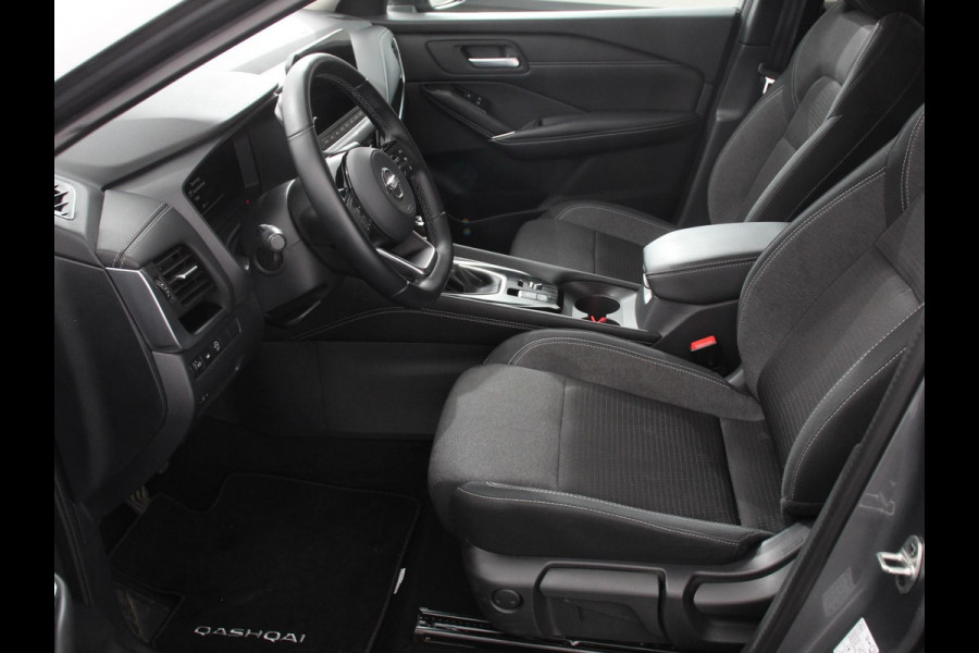 Nissan QASHQAI 1.3 MHEV Xtronic N-Connecta Navigatie Climate Control Camera Led Verwarmde voorstoelen Adaptive Cruise Control Trekhaak