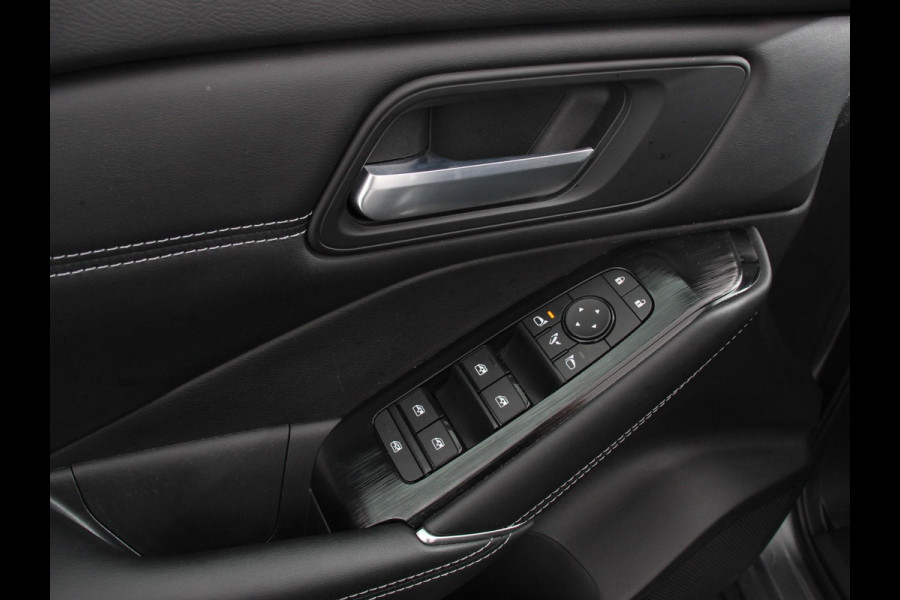 Nissan QASHQAI 1.3 MHEV Xtronic N-Connecta Navigatie Climate Control Camera Led Verwarmde voorstoelen Adaptive Cruise Control Trekhaak