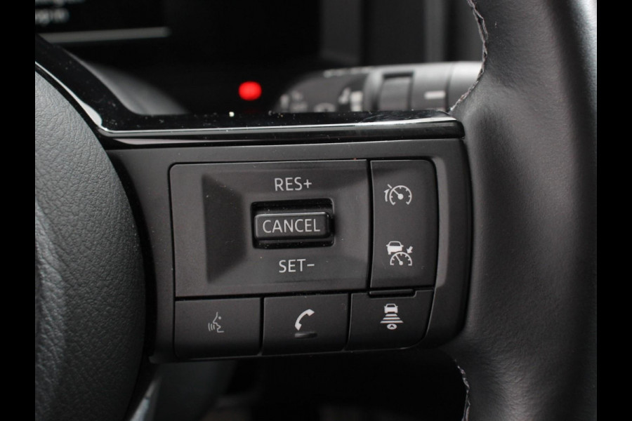 Nissan QASHQAI 1.3 MHEV Xtronic N-Connecta Navigatie Climate Control Camera Led Verwarmde voorstoelen Adaptive Cruise Control Trekhaak