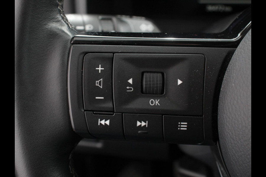 Nissan QASHQAI 1.3 MHEV Xtronic N-Connecta Navigatie Climate Control Camera Led Verwarmde voorstoelen Adaptive Cruise Control Trekhaak