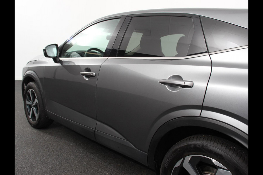 Nissan QASHQAI 1.3 MHEV Xtronic N-Connecta Navigatie Climate Control Camera Led Verwarmde voorstoelen Adaptive Cruise Control Trekhaak